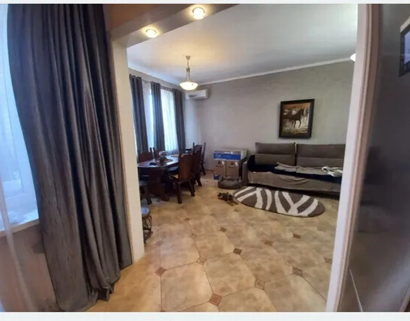 3-комнатная квартира, 85 м², Капитан, Центр