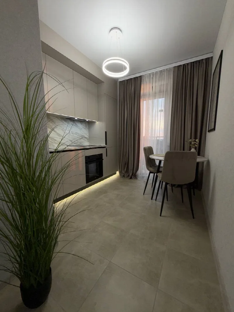 1-кімнатні, 35 м²