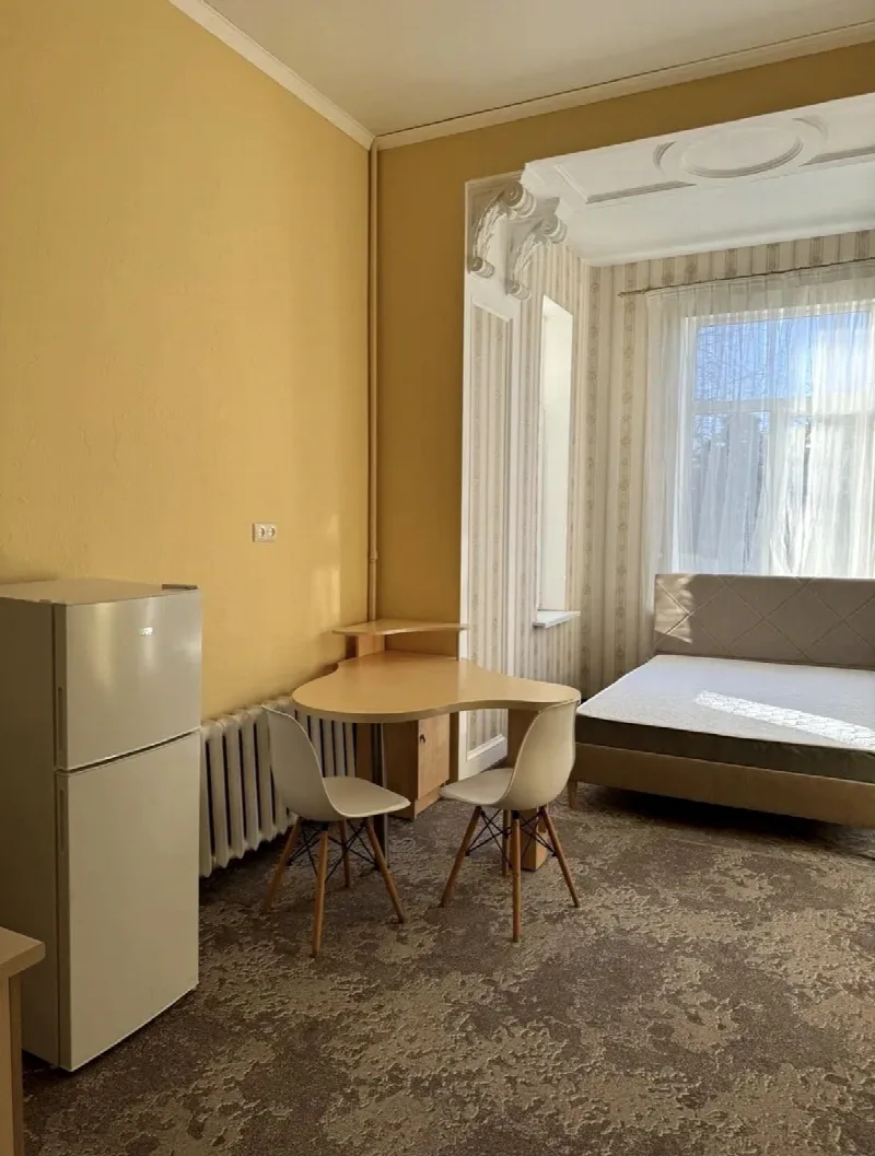 1-кімнатна квартира, 37 м², Центр