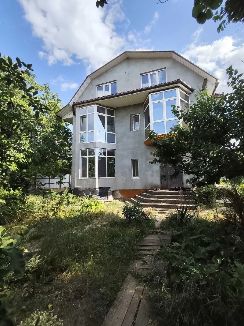 5-кімнатний будинок, 225 м², Ленселище