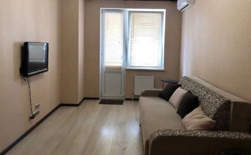 1-кімнатна квартира, 48 м², Райдужний, Таїрова