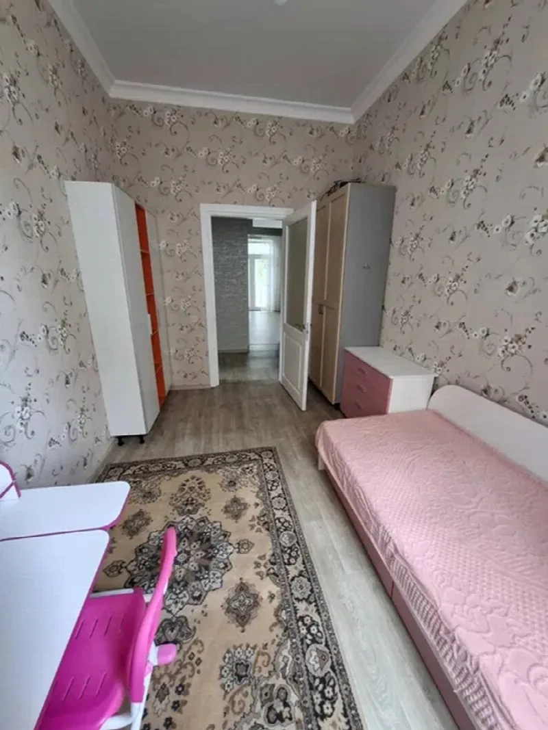 3-кімнатні, 75 м²