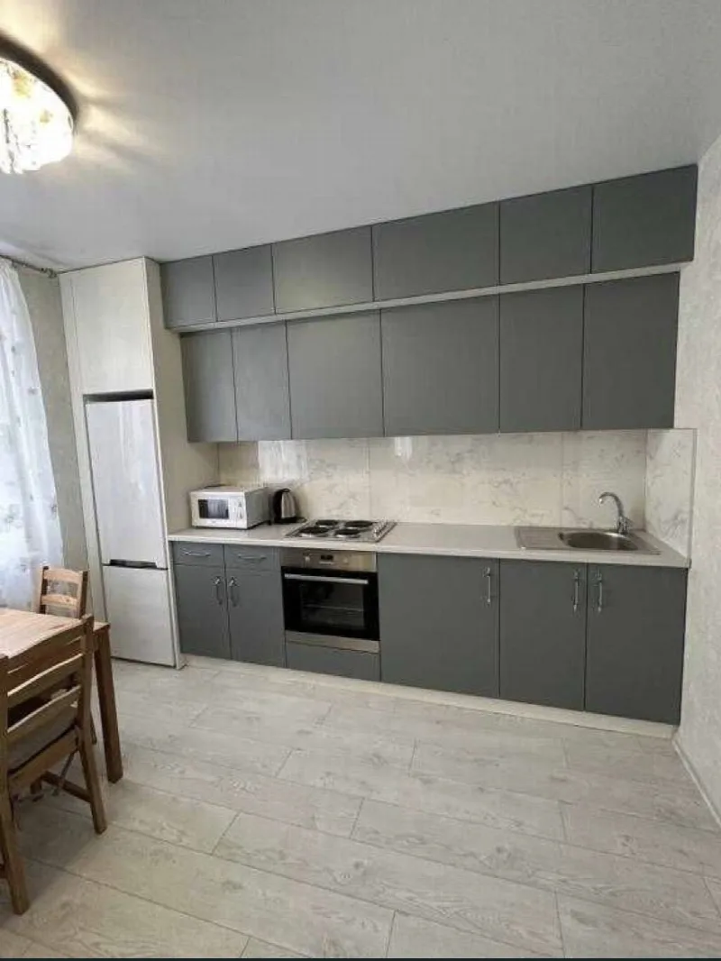 1-кімнатна квартира, 49 м², Скай Сіті, Черемушки