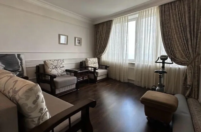 3-кімнатна квартира, 142 м², Руслан и Людмила, Фонтан