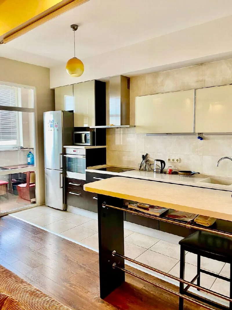 1-кімнатна квартира, 56 м², Молдаванка
