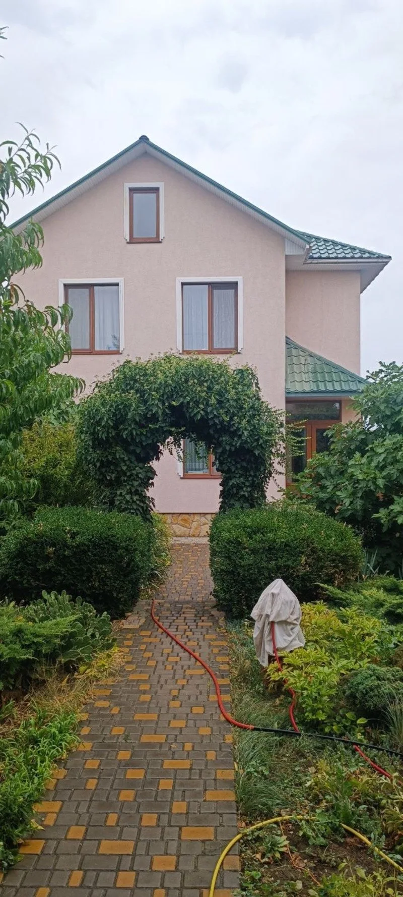 4-кімнатний будинок, 167 м², Великий Дальник