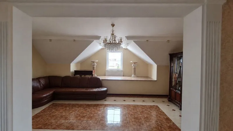 6-кімнатний будинок, 421 м², Фонтанка