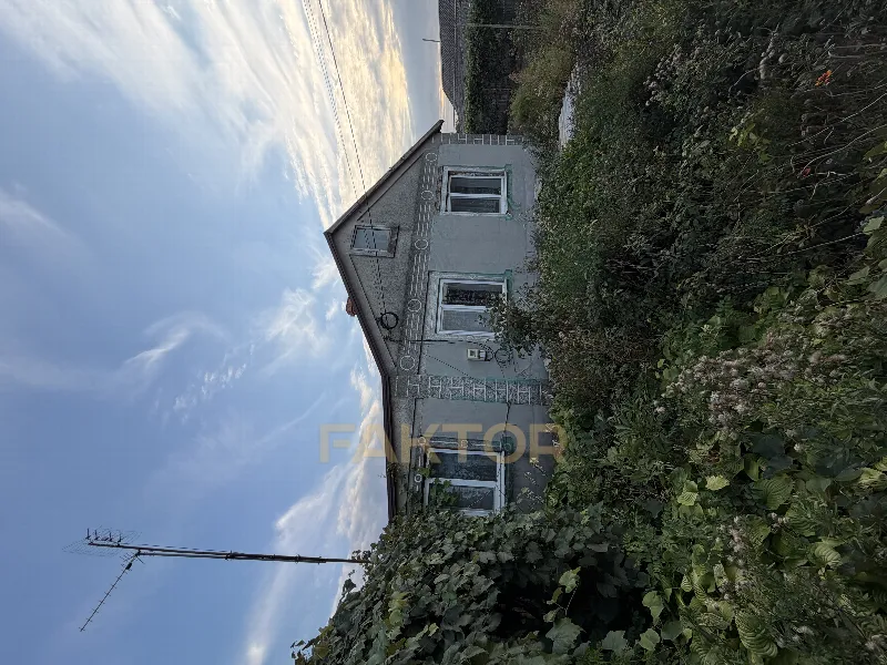House 69 m², plot 9 ares, Sobolieva St, Petrodolynske