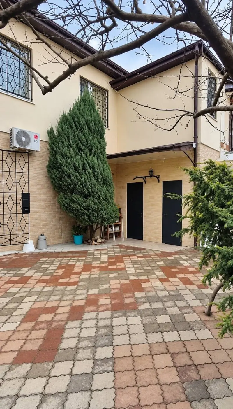 5-кімнатний будинок, 150 м², Молодіжна