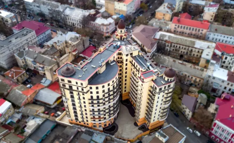 3-кімнатна квартира, 96 м², Спадщина дерибасу