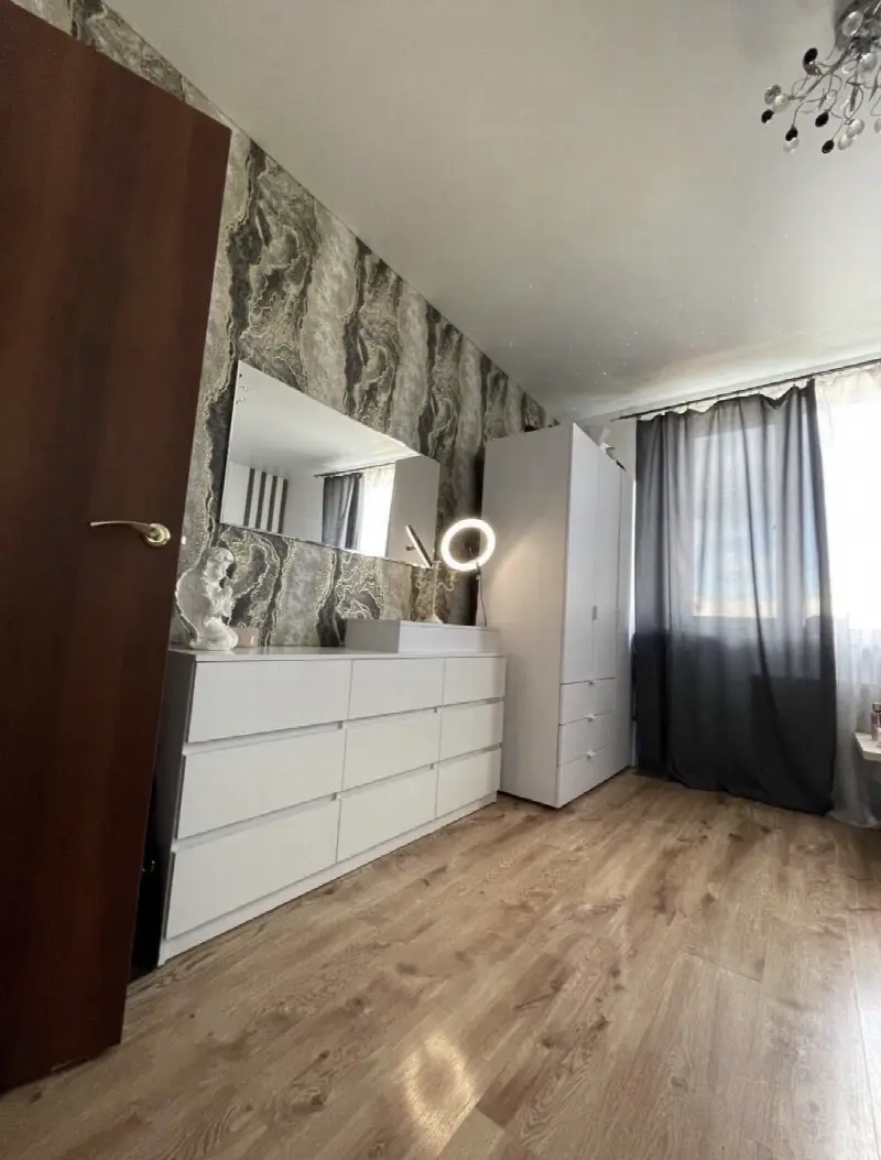 Продаж 1-кімнатної квартири, 32 м², Сьоме Небо, Європейська, Авангард