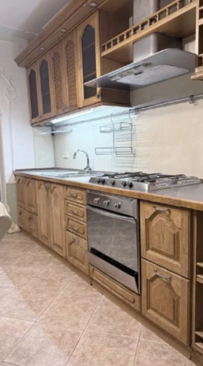 Продаж 3-кімнатної квартири, 70 м², Академіка Корольова