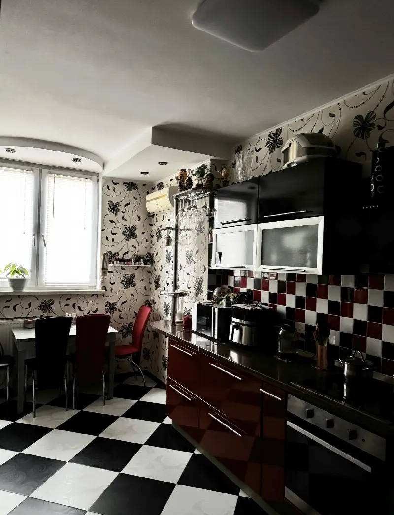 Продаж 2-кімнатної квартири, 47 м², Володимира Висоцького