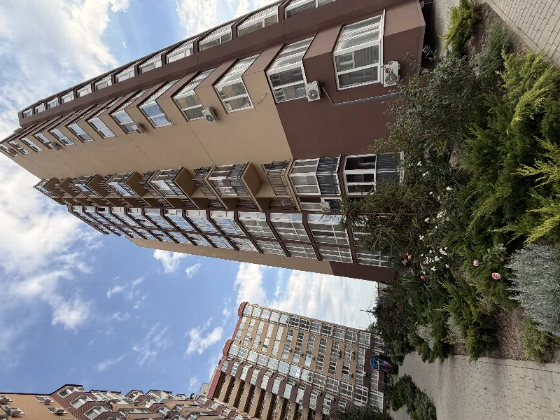 2-кімнатна квартира, 66 м², Нова Європа, Іллічанка