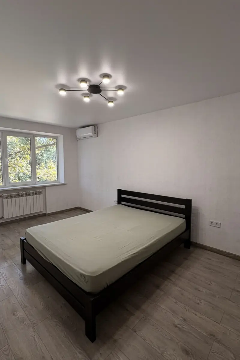 3-кімн. квартира 62 м², 3/5 пов., вул. Олексія Вадатурського