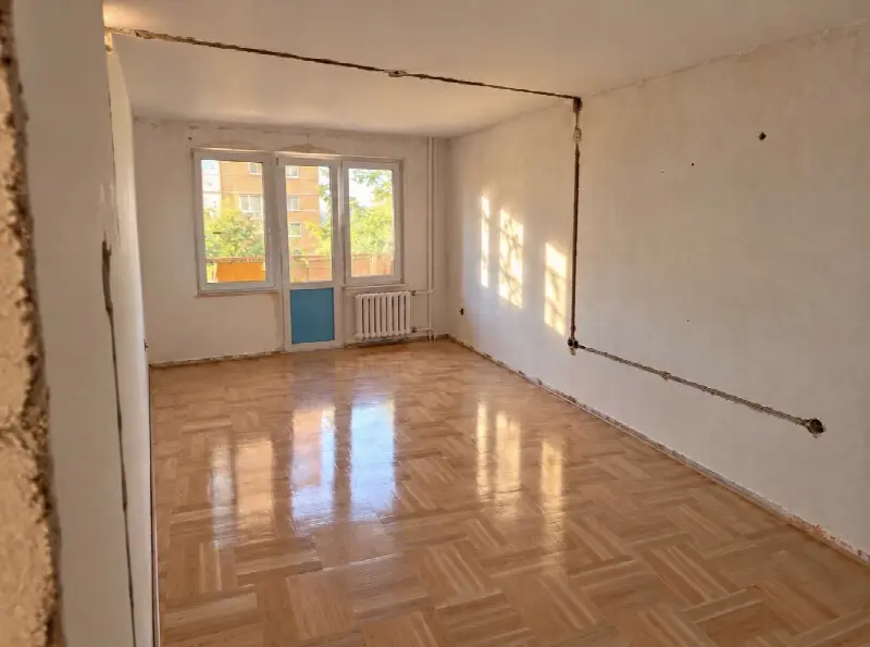 2-кімн. квартира 43 м², 3/5 пов., вул. Академіка Філатова
