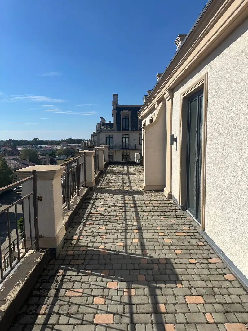 3-комн. квартира 162 м², этаж 5/7, Авторский квартал, ул. Греческая