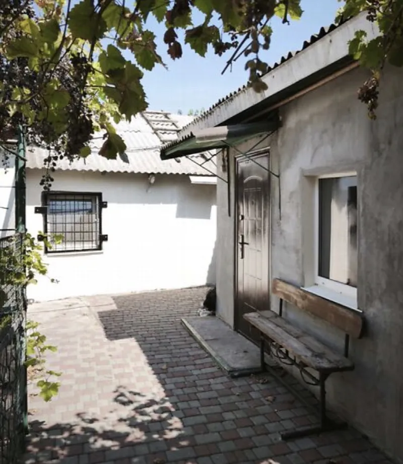 Будинок 105 м², ділянка 11 сот., вул. Центральна, Олександрівка