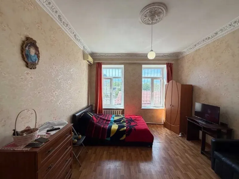 3-кімн. квартира 72 м², 4/4 пов., вул. Дігтярна