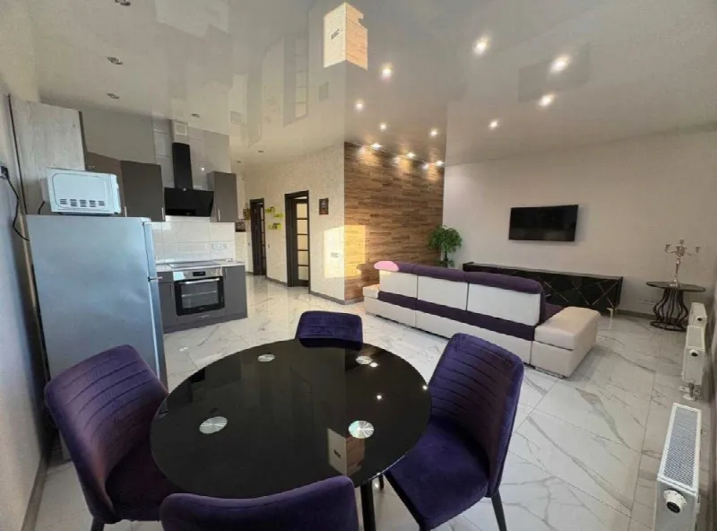 2-кімн. квартира 56 м², 25/26 пов., Новий Берег, вул. Новоберегова