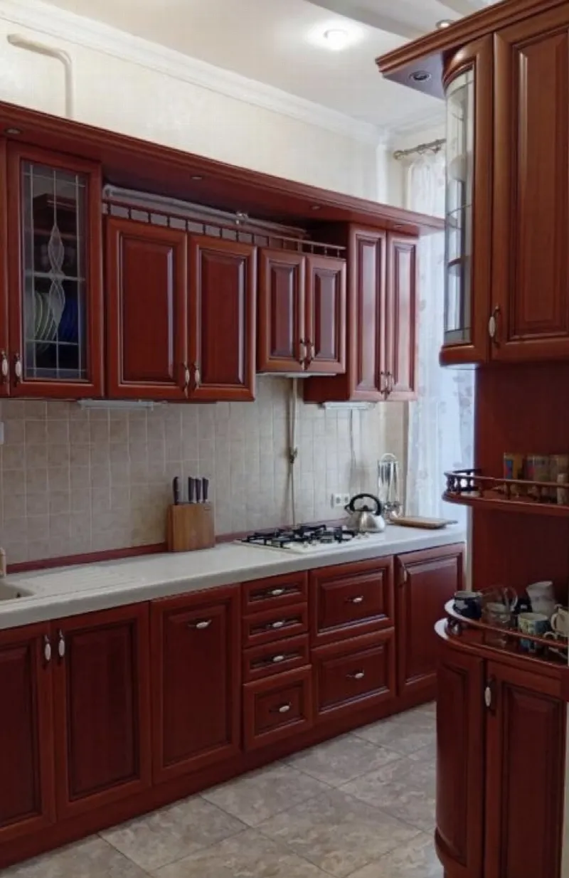 4-комн. квартира 129 м², этаж 5/5, ул. Кузнечная