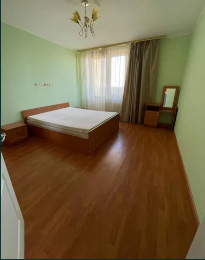 2-кімн. квартира 78 м², 14/16 пов., Перемога на Зоопарковій, вул. Зоопаркова