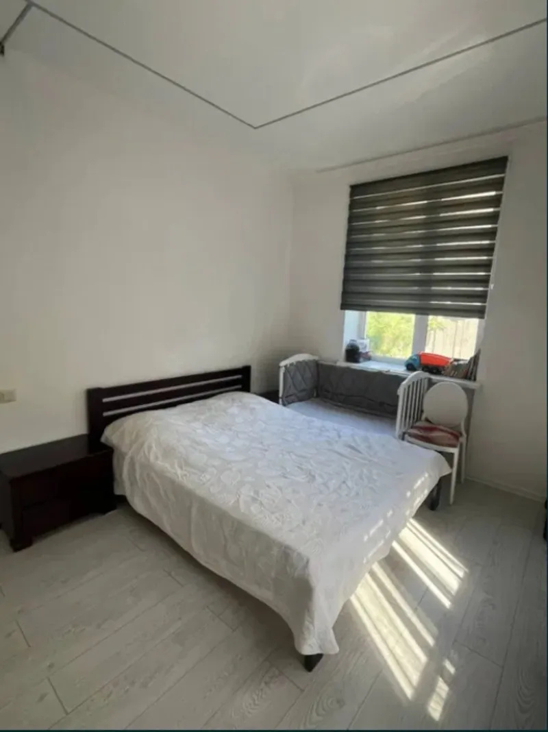 1-кімн. квартира 35 м², 2/2 пов., вул. Миколи Боровського