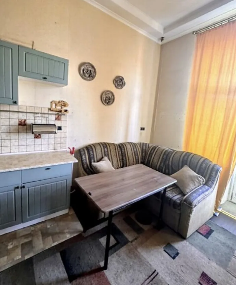2-кімн. квартира 37 м², 5/5 пов., вул. Тираспольська