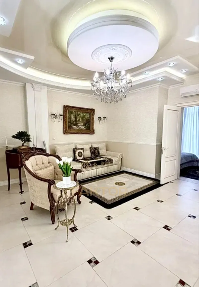2-комн. квартира 58 м², этаж 8/19, 2 Жемчужина, ул. Гагаринское Плато