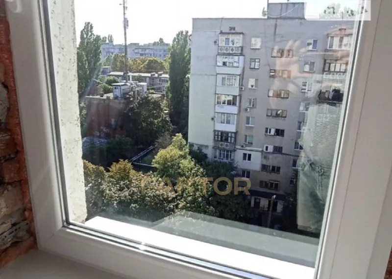 1-кімн. квартира 30 м², 8/9 пов., вул. Академіка Корольова